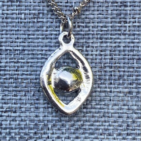 NWT New Urban Outfitters (OU) Silver/Blue Double Layer Evil Eye Pendant Necklace - Picture 5 of 8